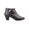 Women's Leather Ankle Boots with Heel and Zipper 41754,95 €