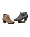Women's Leather Ankle Boots with Heel and Zipper 41754,95 €
