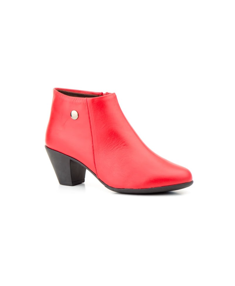 Women's Leather Ankle Boots with Heel and Zipper 41754,95 €