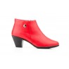 Women's Leather Ankle Boots with Heel and Zipper 41754,95 €