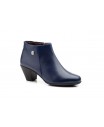 Women's Leather Ankle Boots with Heel and Zipper 41754,95 €