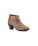 Women's Leather Ankle Boots with Heel and Zipper 41754,95 €