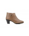 Women's Leather Ankle Boots with Heel and Zipper 41754,95 €