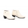 Women's Leather Ankle Boots with Heel and Zipper 41754,95 €