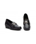 Women's Black Leather Shoes with Buckle and Wedge Heel AE-53244,95 €