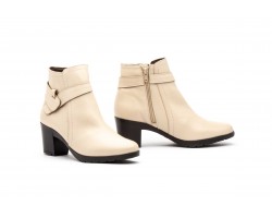 Botines Elegantes en Piel Natural con Detalle de Hebilla 2315 49,00 €