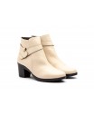 Botines Elegantes en Piel Natural con Detalle de Hebilla 2315 49,00 €