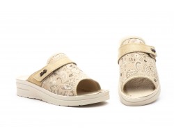 Zuecos Mujer Beige Velcro BioUp TS-1716 44,95 €