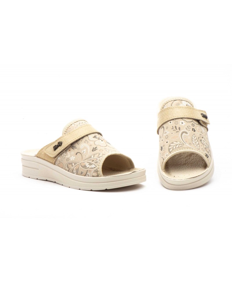 Zuecos Mujer Beige Velcro TS-171644,95 €