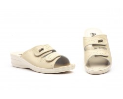 Zuecos Mujer Beige Velcro TS-37544,95 €
