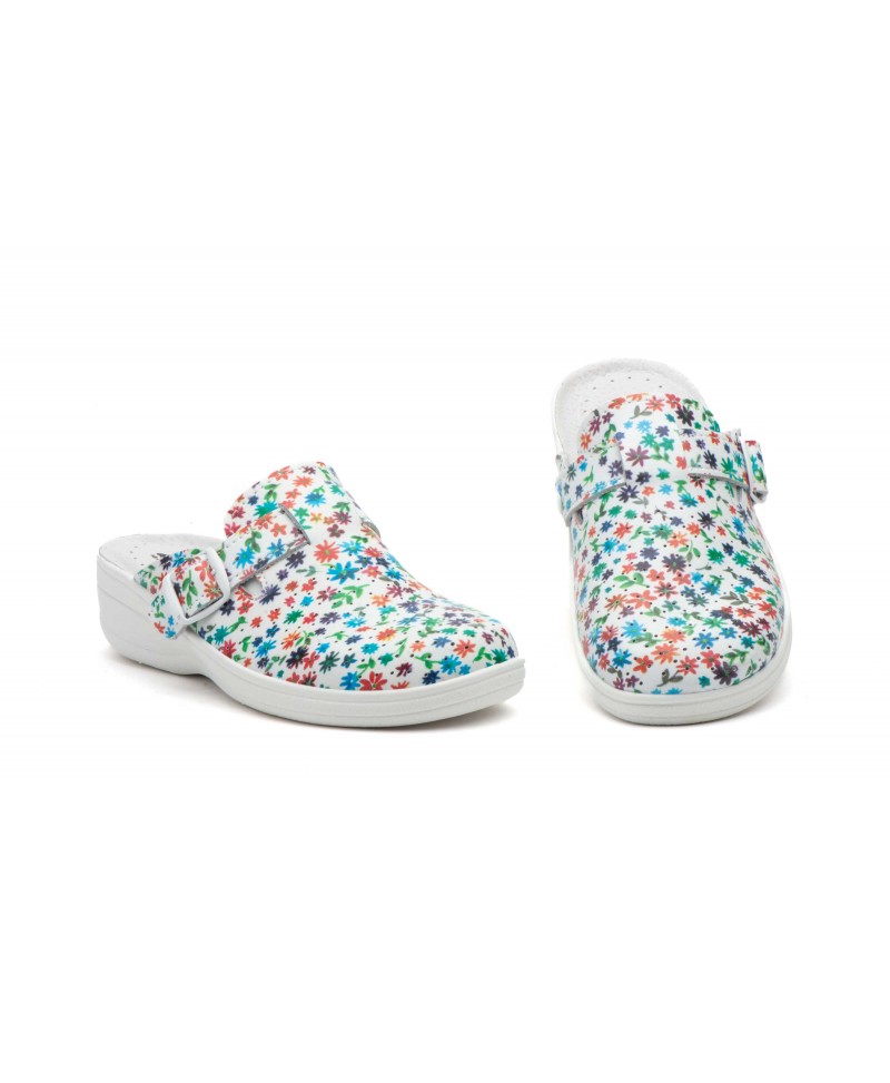 Zuecos Mujer Enfermera Multi Perforado TS-32844,95 €