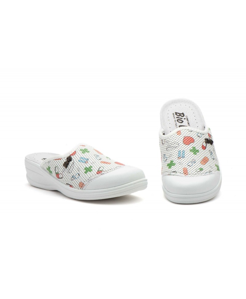 Zuecos Mujer Enfermera Farma Perforado TS-35344,95 €