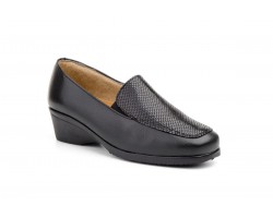 Women's Black Leather Shoes 13649,95 €